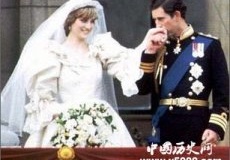 民风民俗 丹麦婚俗：用棒槌求婚的童话王国