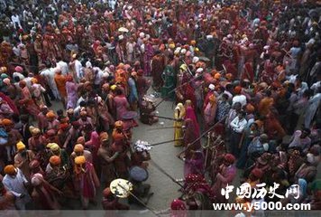 民风民俗 打夫节：印度妇女扬眉吐气的日子
