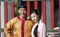 嘉庆执政内外交困  首办和珅定罪