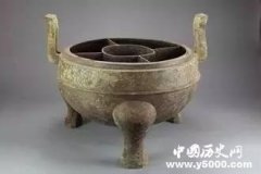 鸳鸯锅：魏文帝曹丕用鼎煮火锅