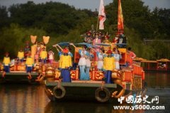 乾隆皇帝下江南寻父母的传言