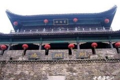 荆州百姓的人心在不断变化中