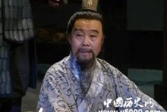 孔融反对曹操一心赴死