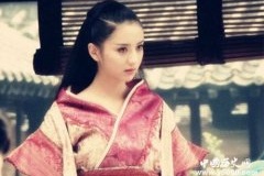 赵飞燕为什么向汉成帝引荐自己的妹妹？