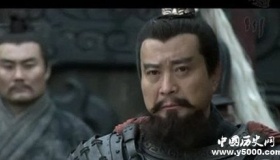 曹操因何事与袁绍交恶并鄙视他的？