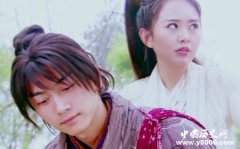 萧峰，段誉，杨过为美女解衣疗伤的差别