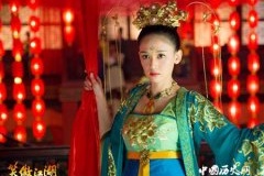 东方不败的原名叫什么