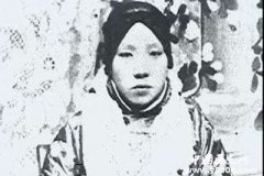 蒋介石的夫人都有谁？