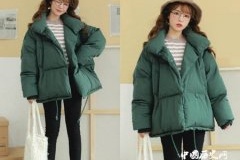 2017年冬季女生羽绒服怎么穿不走样