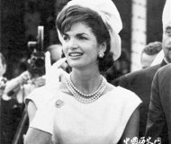 皮尔卡丹服装艺术的巅峰