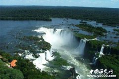 巴西和阿根廷共有的瀑布
