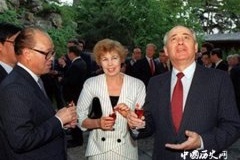 戈尔巴乔夫访华是什么时候