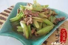 舌尖上的中国：炒肉与配菜的技巧