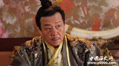 杨坚是怎么当上皇上的？