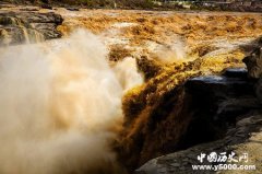 壶口瀑布桃花汛怎么形成的