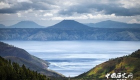 印尼多巴湖怎么形成的