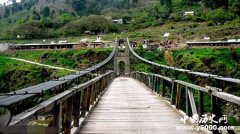 巴基斯坦景区大桥垮塌