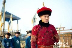 皇太极怎么坐上皇位的