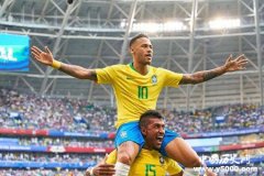 巴西2：0墨西哥