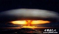 第一颗原子弹怎么发明的对科学产生了什么影响