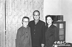 钱钟书简介著名作家钱钟书的故事