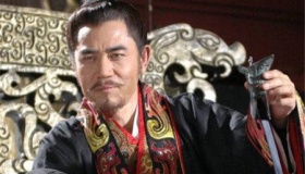 历史上第一个年号和最后一个年号的皇帝是谁