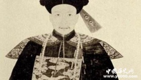 和坤巨贪，乾隆为什么一直不杀和坤？！