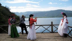 泸沽湖女儿国之谜：女儿国风尘男女的故事