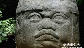 奥尔梅克文化之谜：比玛雅文明更古老的历史