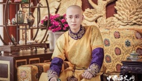 《龙珠传奇》：康熙与前朝公主李易欢的爱情故事