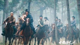 项羽的脑回路分析：俘虏有多少项羽就埋多少