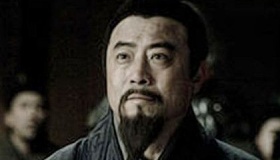 鸿门宴刘邦大难不死，多亏项伯胳膊肘往外拐