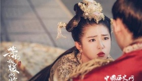 《等到烟暖雨收》第二季上映：三人虐恋，于心不忍！