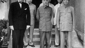 重庆谈判为什么蒋介石不软禁毛泽东？