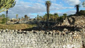 津巴布韦古城是怎么样建造而来的 哪里来的知识能力？