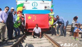 中国是从什么时候援助非洲的