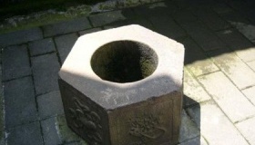 悬空寺的井水为什么有苦有甜