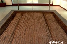 秦始皇在交通方面实施了什么政策？车同轨是什么意思？