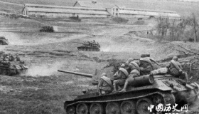 苏德战争初期为何苏联会遭遇惨败？