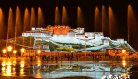 布达拉宫的颜色为什么分为红色和白色