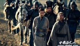 刘备让庞统做县令 庞统为什么被叫作凤雏？