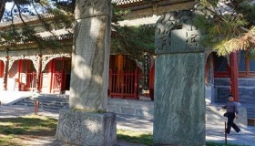 五台山显通寺的无字碑怎么来的