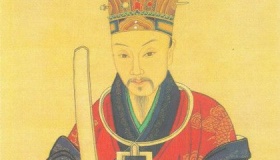 严嵩生平故事介绍，严嵩到底是忠臣还是奸臣？