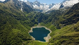 比利牛斯山脉：“圣泉”之谜