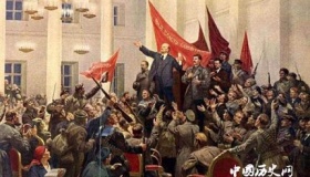 列宁采取了哪些措施来巩固、发展苏维埃政权？