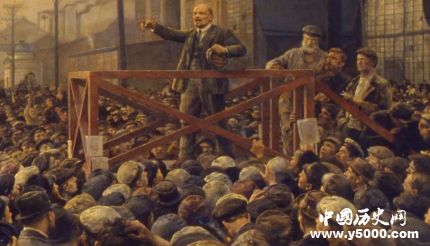 列宁圣彼得堡演讲主要内容是什么 有什么意义？ 