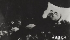 列宁逝世：列宁葬礼是怎样举行的 如何评价列宁？