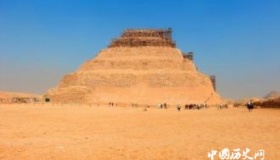 埃及塞加拉古墓群发现新法老墓  埃及塞加拉古墓群简介