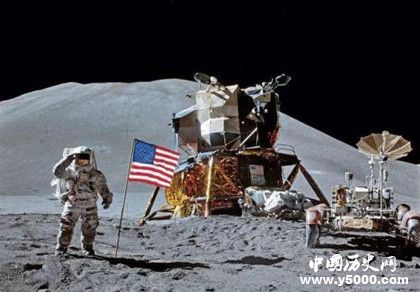 美国阿波罗号真的登上了月球吗 阿姆斯特朗是否登上月球