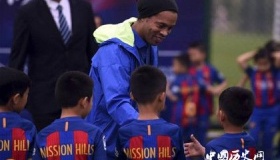 中国首家巴萨主题馆海口开馆巴萨主题馆有哪些好玩的